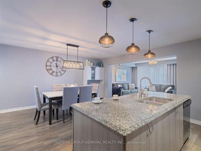 For Lease 70 Minlow Way, Aurora, Ontario