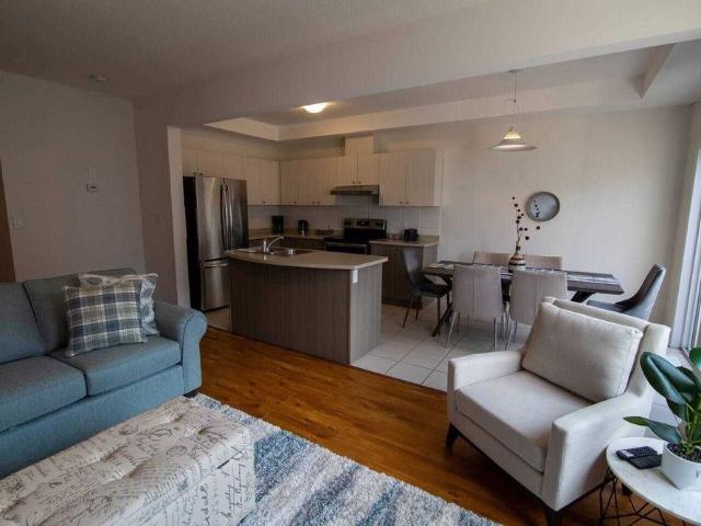For Lease 70 Palace Beach Trail, Hamilton, Ontario
