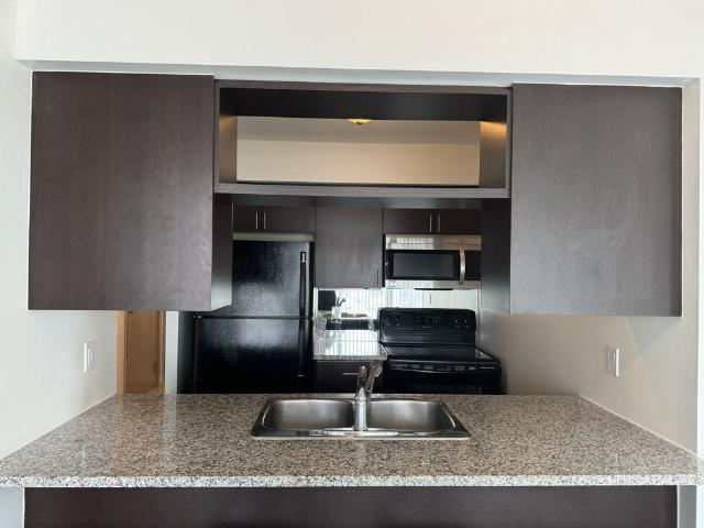For Lease 70 town centre Circuit Unit# 2107, Toronto, Ontario