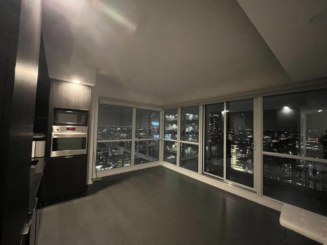 For Lease 70 Temperance Street Unit# 4815, Toronto, Ontario