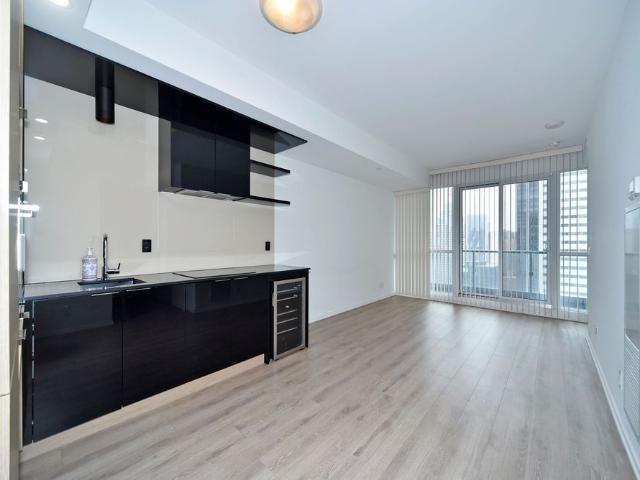 For Lease 70 Temperance Street Unit# 5109, Toronto, Ontario