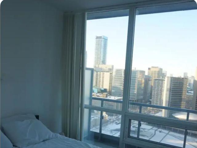 For Lease 70 Temperance Street Unit# 2716, Toronto, Ontario