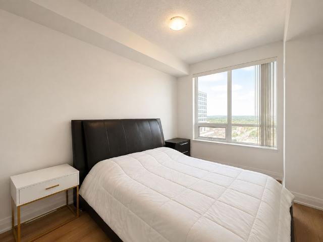 For Lease 7165 Yonge Street Unit# 1915, Markham, Ontario