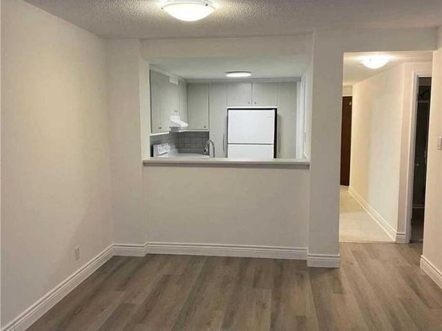 For Lease 717 Bay Street Unit# 1207, Toronto, Ontario