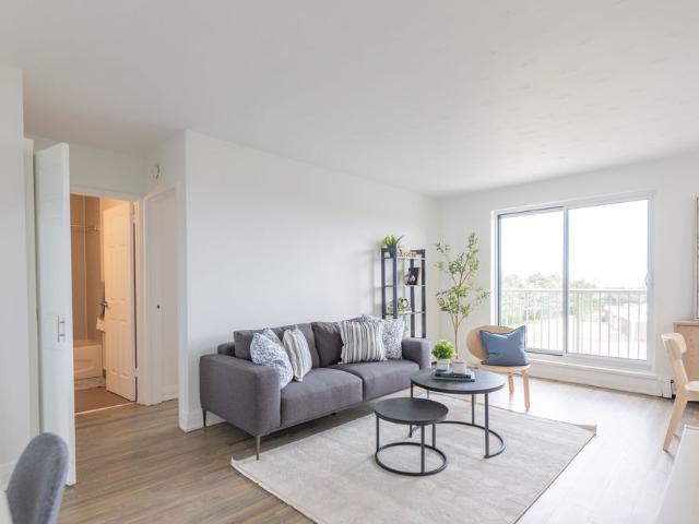 For Lease 718 LAWRENCE Road Unit# 304, Hamilton, Ontario