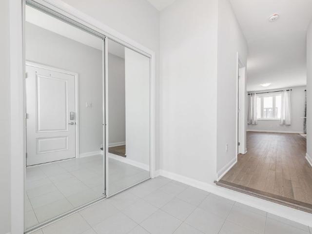 For Lease 719 DONERAILE Walk, Barrhaven, Ontario