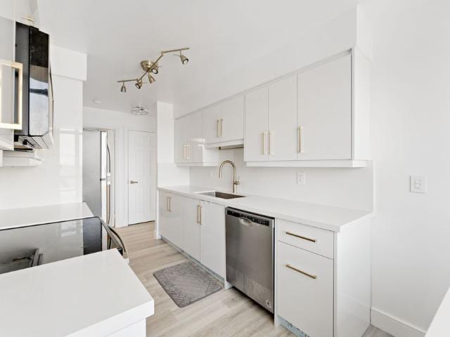 For Lease 710 Humberwood Boulevard Unit# 213, Toronto, Ontario