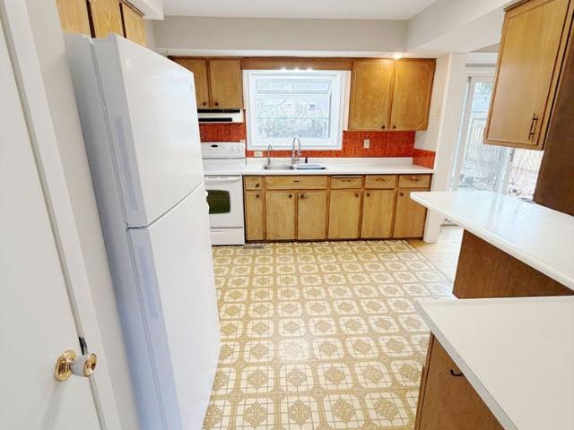 For Lease 711 Algoma Avenue Unit# Upper Level, London North, Ontario