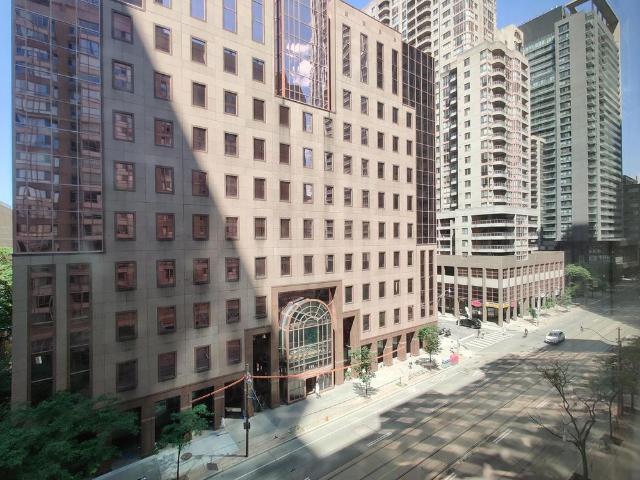 For Lease 711 Bay Street Unit# 717, Toronto, Ontario
