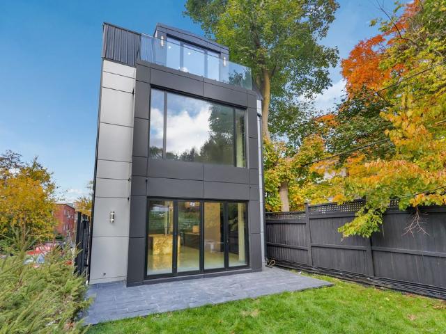 For Lease 71 Ardmore Road, Toronto, Ontario