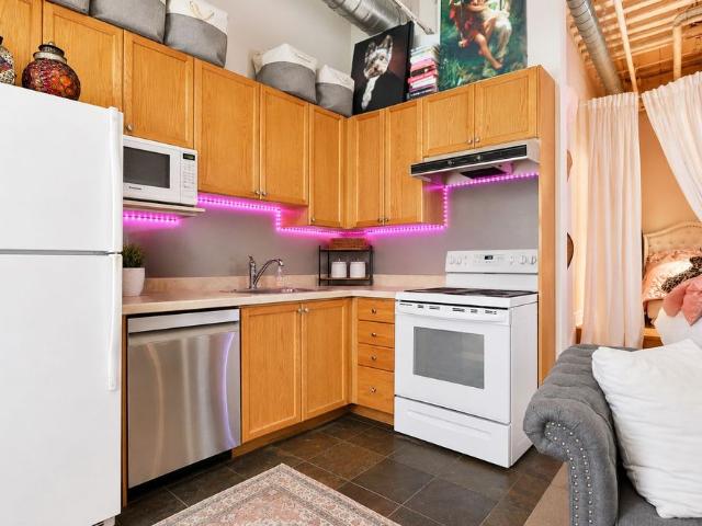 For Lease 71 Mccaul Street Unit# 143, Toronto, Ontario