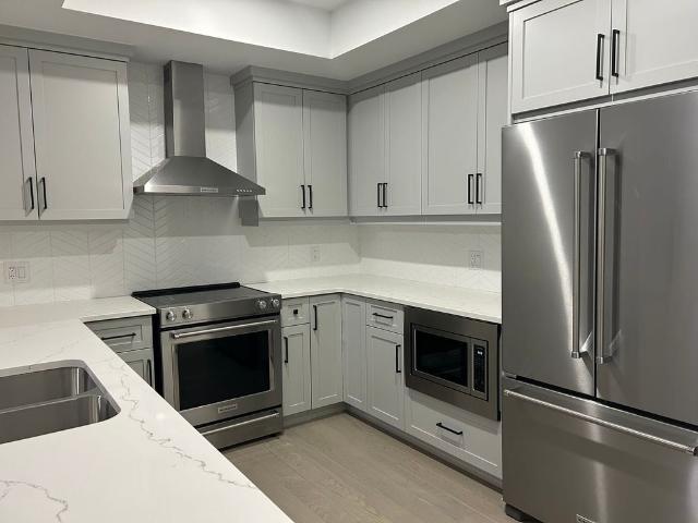For Lease 71 Wyndham Street Unit# 902, Guelph, Ontario