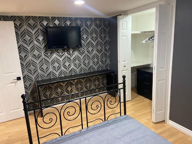 For Lease 72 Whitehorn Crescent Unit# B 6, Toronto, Ontario