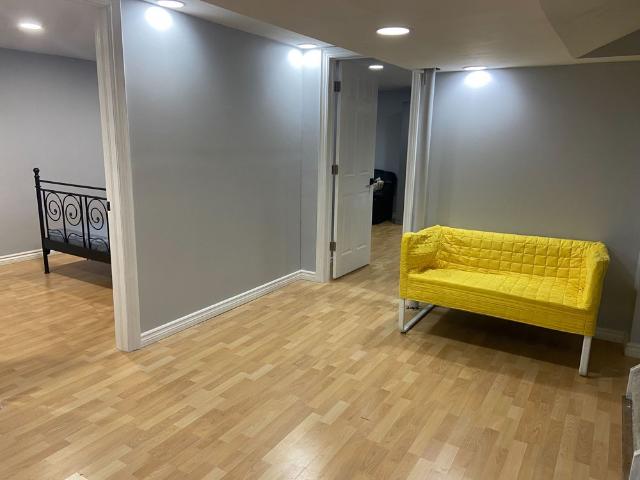For Lease 72 Whitehorn Crescent Unit# B 8, Toronto, Ontario