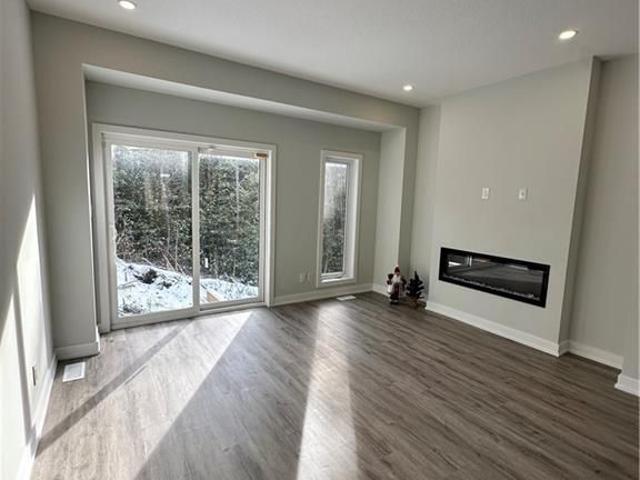 For Lease 72 WINTERS Crescent, Collingwood, Ontario