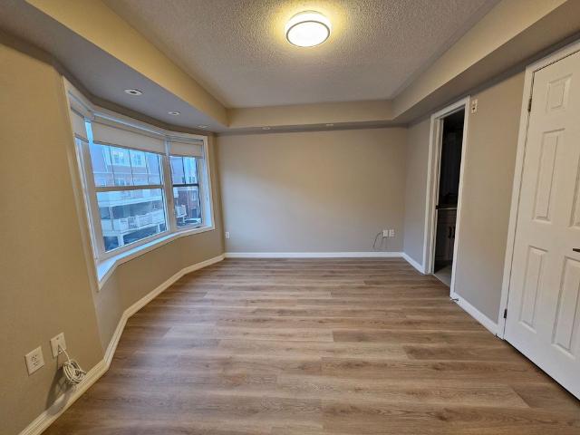 For Lease 734 Neighbourhood Circle Unit# 2, Mississauga, Ontario