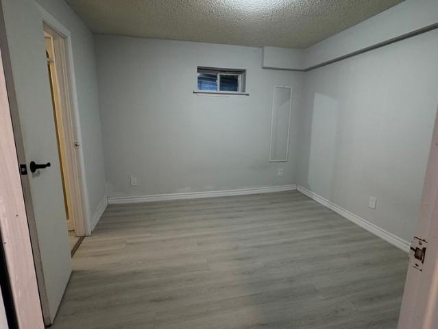 For Lease 735 Pam Crescent Unit# Bsmt, Newmarket, Ontario