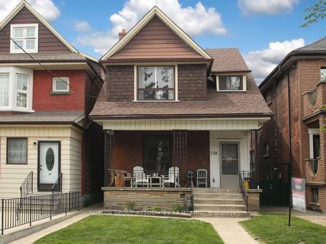 For Lease 738 Shaw Street Unit# 2nd Fl Toronto, Ontario