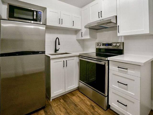 For Lease 731 Indian Road Unit# 3, Toronto, Ontario