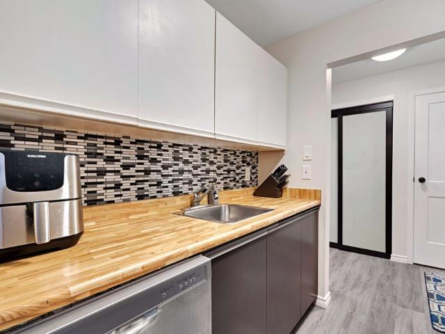 For Lease 733 Deveron Crescent Unit# 319, London South, Ontario