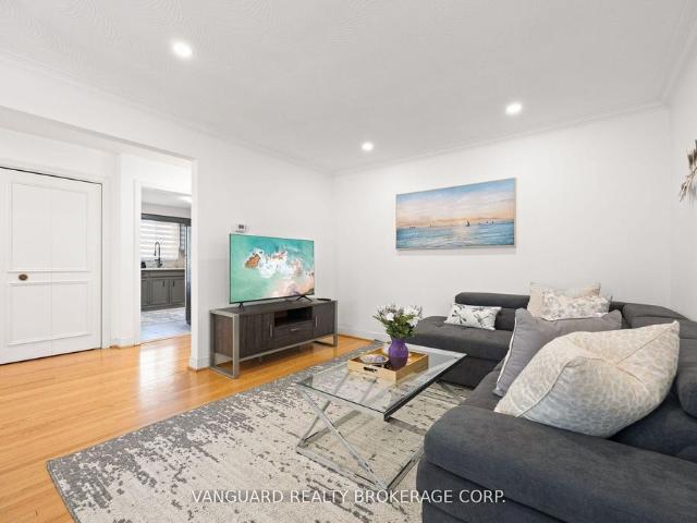For Lease 73 Centre Avenue Unit# Main, Toronto, Ontario