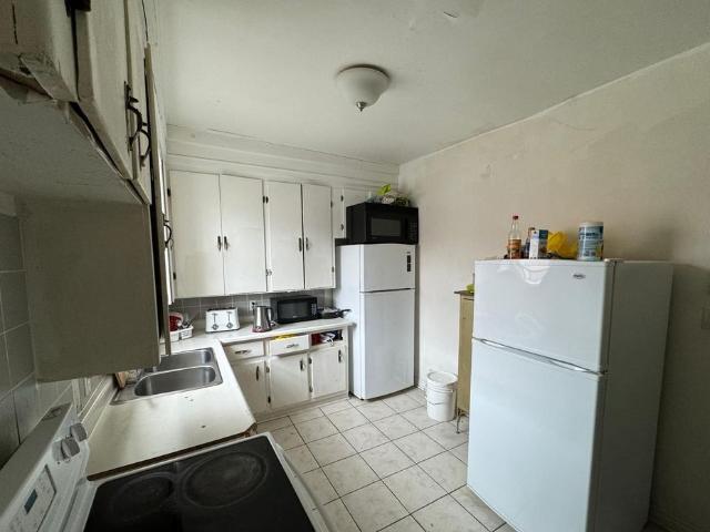 For Lease 745 Barton Street Unit# Room 2 Second Floor, Hamilton, Ontario
