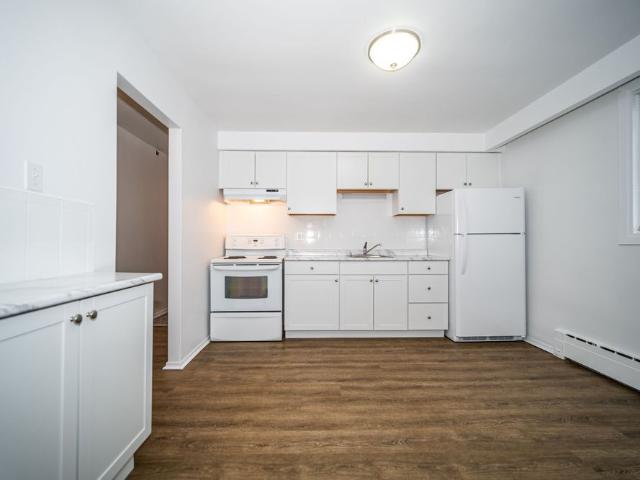For Lease 74 Sanford Street Unit# Unit #3, Barrie, Ontario
