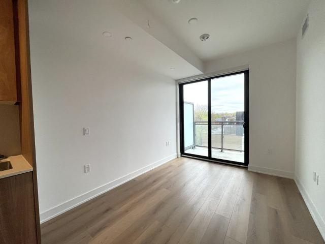 For Lease 758 Dovercourt Road Unit# 401, Toronto, Ontario