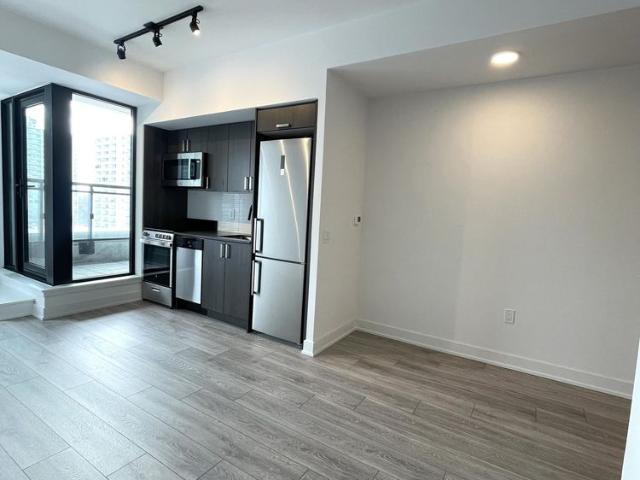 For Lease 758 Dovercourt Road Unit# 507, Toronto, Ontario