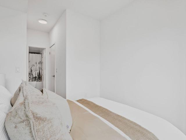 For Lease 75 Curlew Drive Unit# 6, Toronto, Ontario