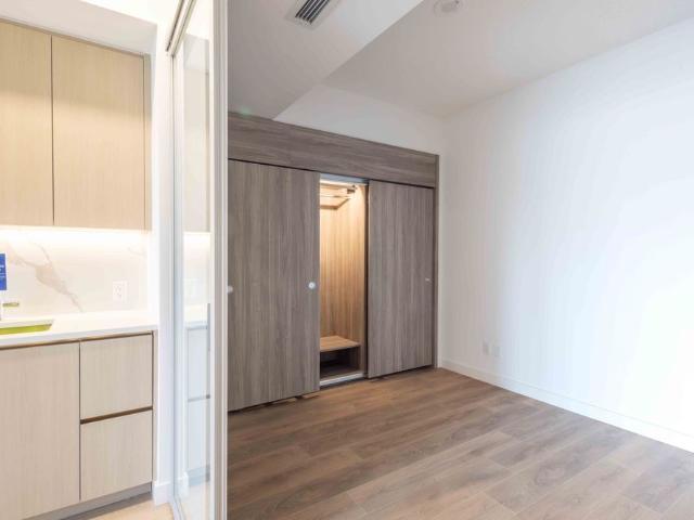 For Lease 75 Billes Heights Unit# 319, Toronto, Ontario