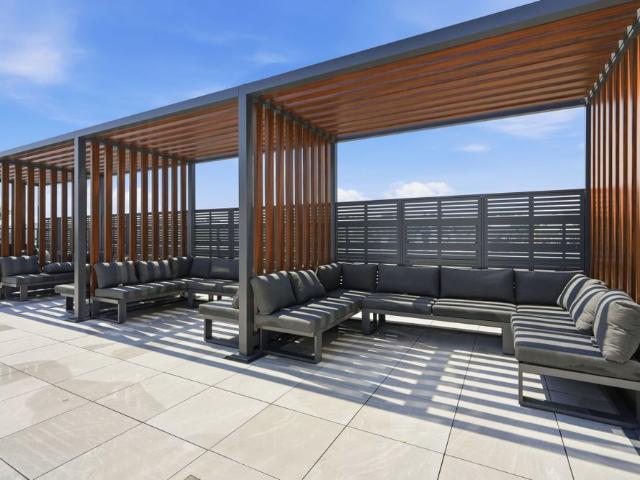 For Lease 75 JAMES Street Unit# 2017, Hamilton, Ontario