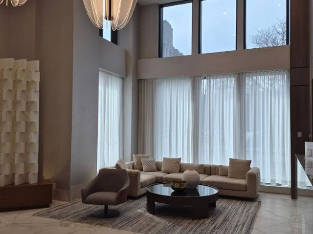 For Lease 75 James Street Unit# 818, Hamilton, Ontario