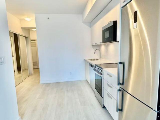 For Lease 75 James Street Unit# 901, Hamilton, Ontario