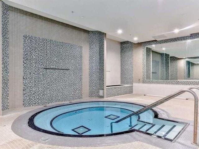For Lease 75 Norman Bethune Avenue Unit# 221, Richmond Hill, Ontario