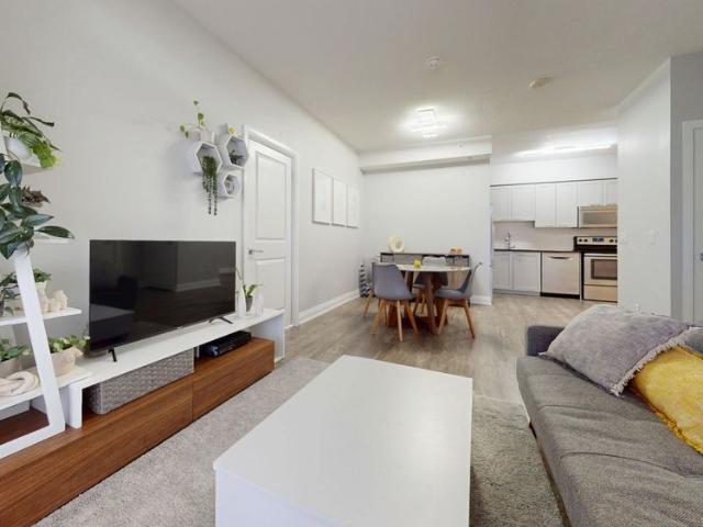 For Lease 75 North Park Road Unit# 1202, Vaughan, Ontario