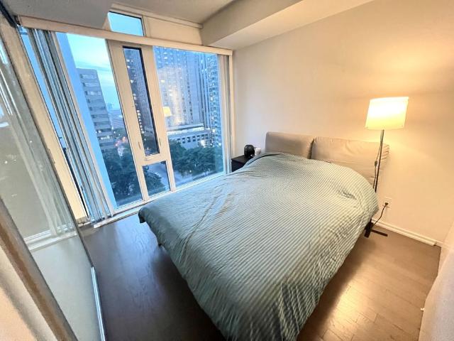 For Lease 75 St Nicholas Street Unit# 1005, Toronto, Ontario
