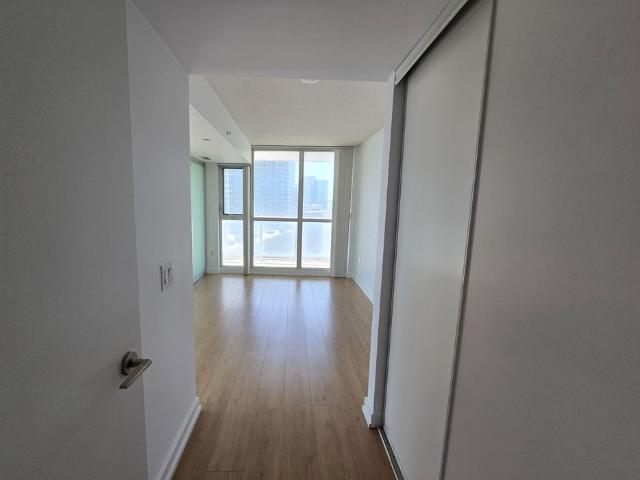 For Lease 75 Queens Wharf Road Unit# 808, Toronto, Ontario