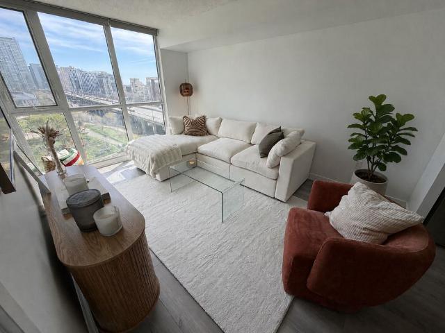 For Lease 75 Queens Wharf Road Unit# 1006, Toronto, Ontario