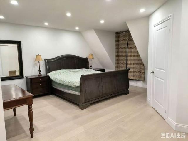 For Lease 75 Weldrick Road Unit# 818, Richmond Hill, Ontario