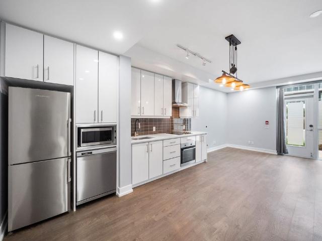 For Lease 75 The Donway N/A Unit# 102, Toronto, Ontario