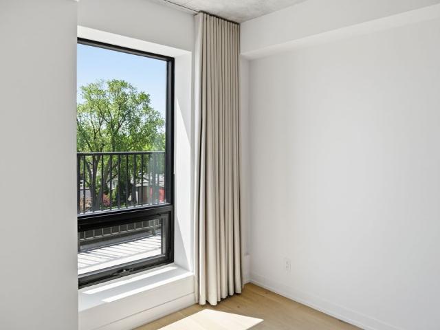 For Lease 761 Queen Street Unit# 504, Toronto, Ontario