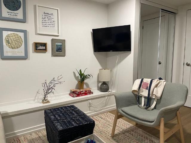 For Lease 76 Bellwoods Avenue Unit# Basement, Toronto, Ontario