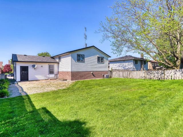 For Lease 7740 Chorozy Street, Niagara Falls, Ontario