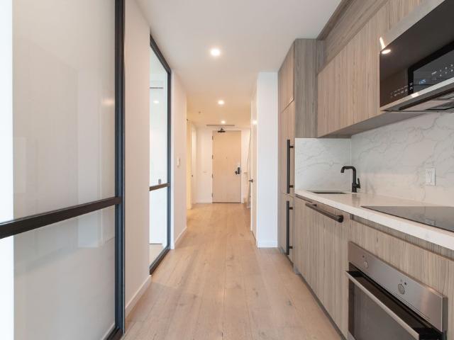 For Lease 778 Queen Street Unit# 301, Toronto, Ontario