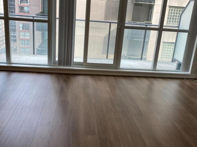 For Lease 770 Bay Street Unit# 1107, Toronto, Ontario