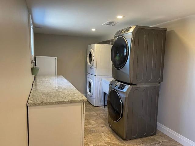 For Lease 771 Krosno Boulevard Unit# Bsmt, Pickering, Ontario