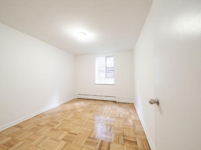 For Lease 77 Erskine Avenue Unit# M8, Toronto, Ontario