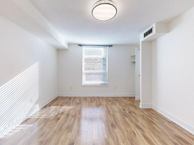 For Lease 77 Maitland Place Unit# 1827, Toronto, Ontario