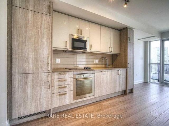 For Lease 77 Mutual Street Unit# 2707, Toronto, Ontario